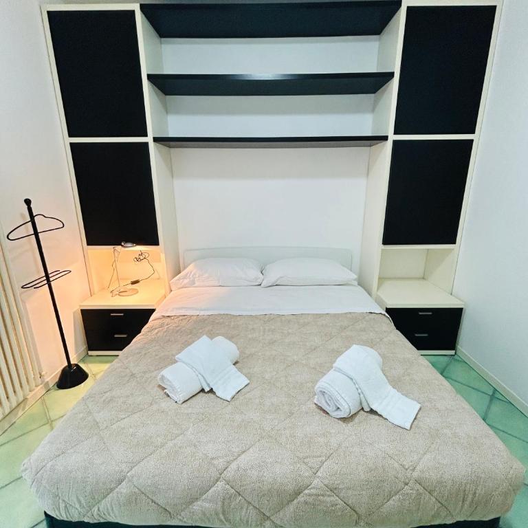 Martinelli Home Apartment -Flexrent Immobiliare Abissinia - Two-Bedroom Apartment - 18