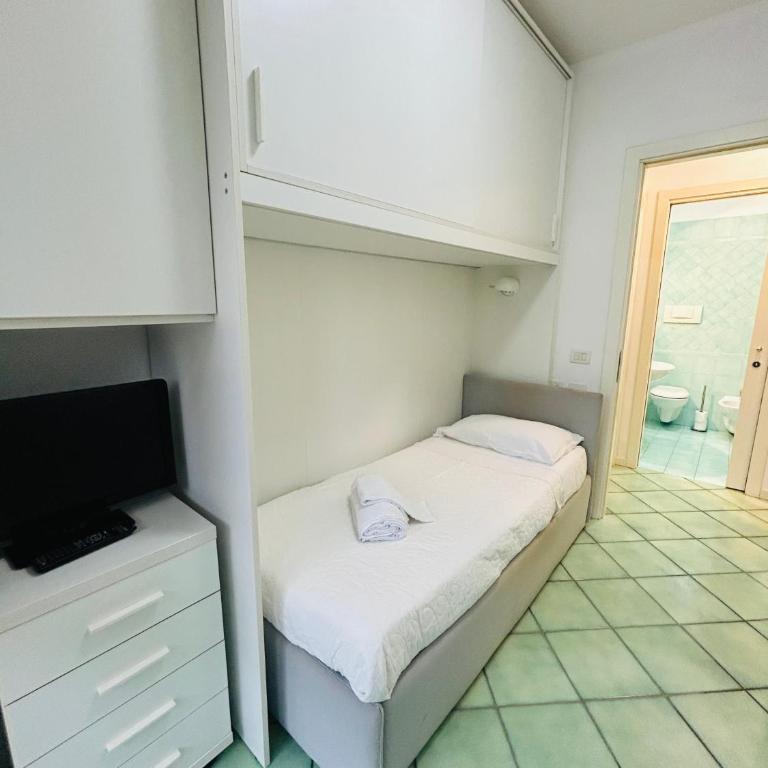Martinelli Home Apartment -Flexrent Immobiliare Abissinia - Two-Bedroom Apartment - 26