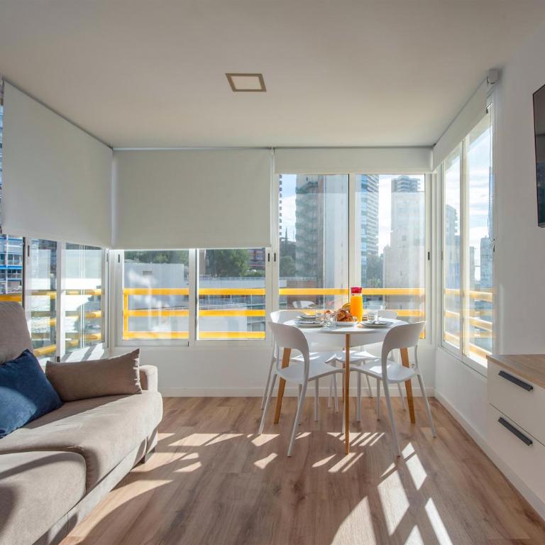 Stunning New Apt, Beach 1min, 2BR, Parking - Two-Bedroom Apartment - 4