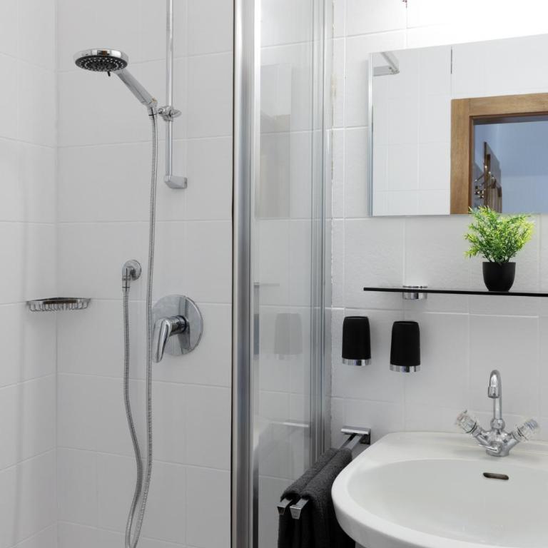 Pension Sonnenwinkl - Doppelzimmer - 5