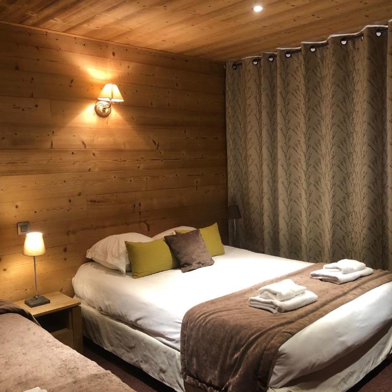 Le Dahu - Chambre Double Supérieure - Vue sur Montagne - 7
