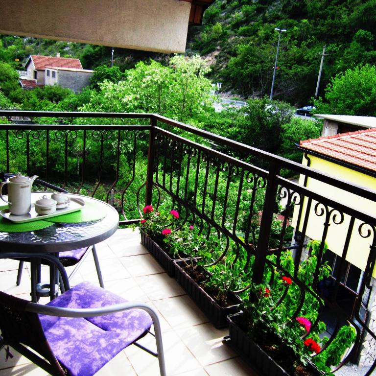 Apartment Katica Mostar - Apartman sa Balkonom - 5