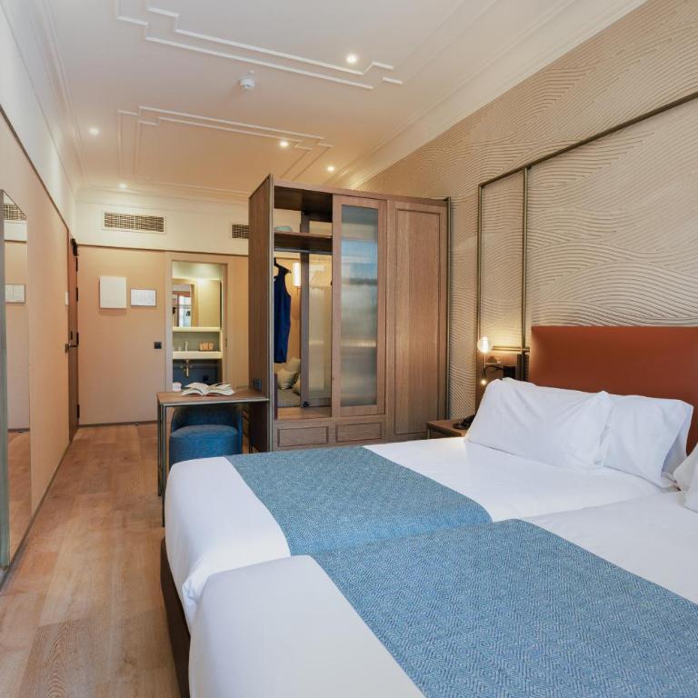 Hotel Medinaceli 4 Estrellas SUPERIOR - Superior Triple Room - 3