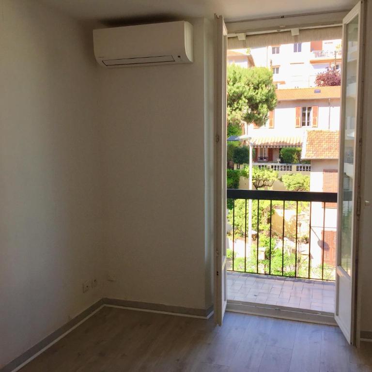 Studio tout équipé - Appartement 1 Chambre - 9
