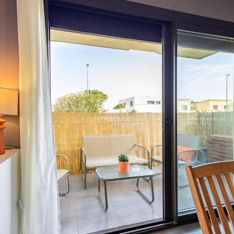 Le Riviera - T3 Confort, Terrasse, Parking privé - Appartement 2 Chambres avec Balcon et Vue sur la Mer - 11