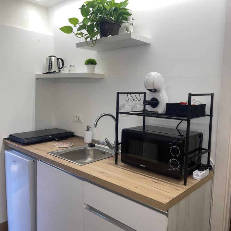 1940 Apartment 1 - Monolocale in centro storico - One-Bedroom House - 2