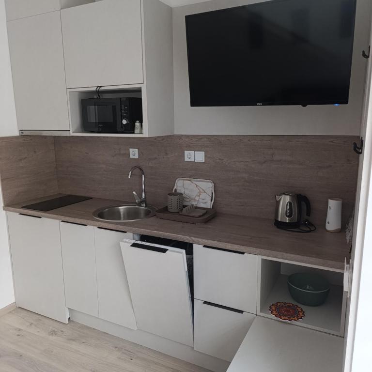 City Pure Sky Apartments - Studio - 6