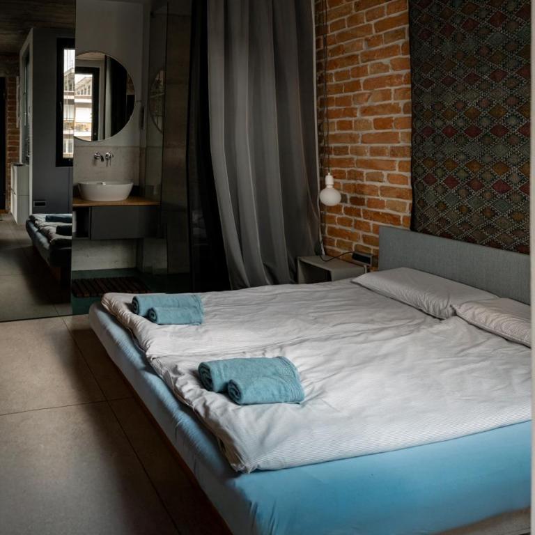 BGLAB Small Rooftop - One-Bedroom Apartment - 6