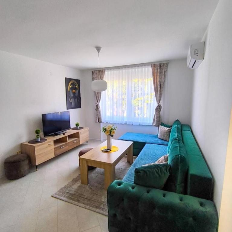 Esma - One-Bedroom Apartment - 34