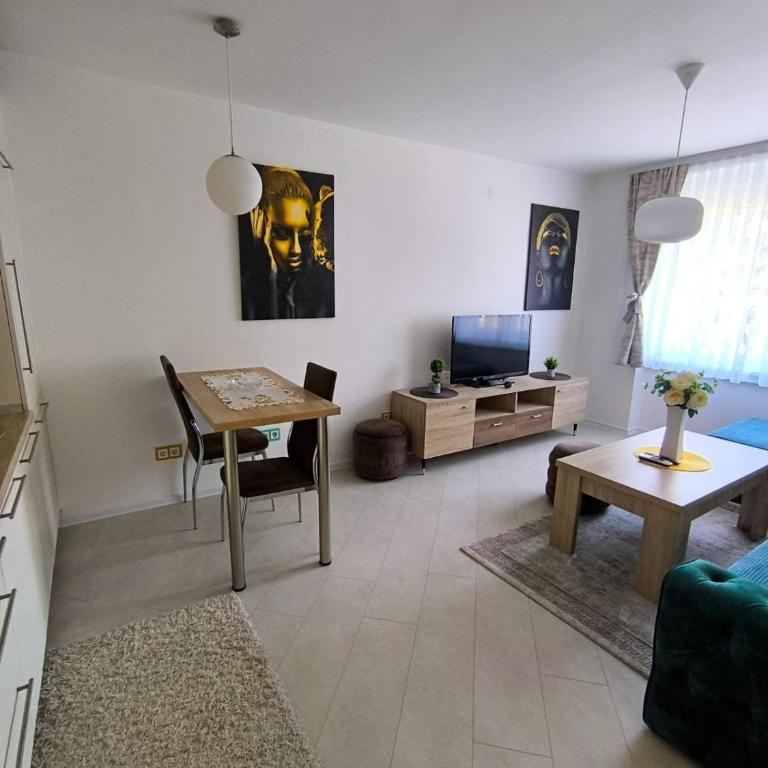 Esma - One-Bedroom Apartment - 32