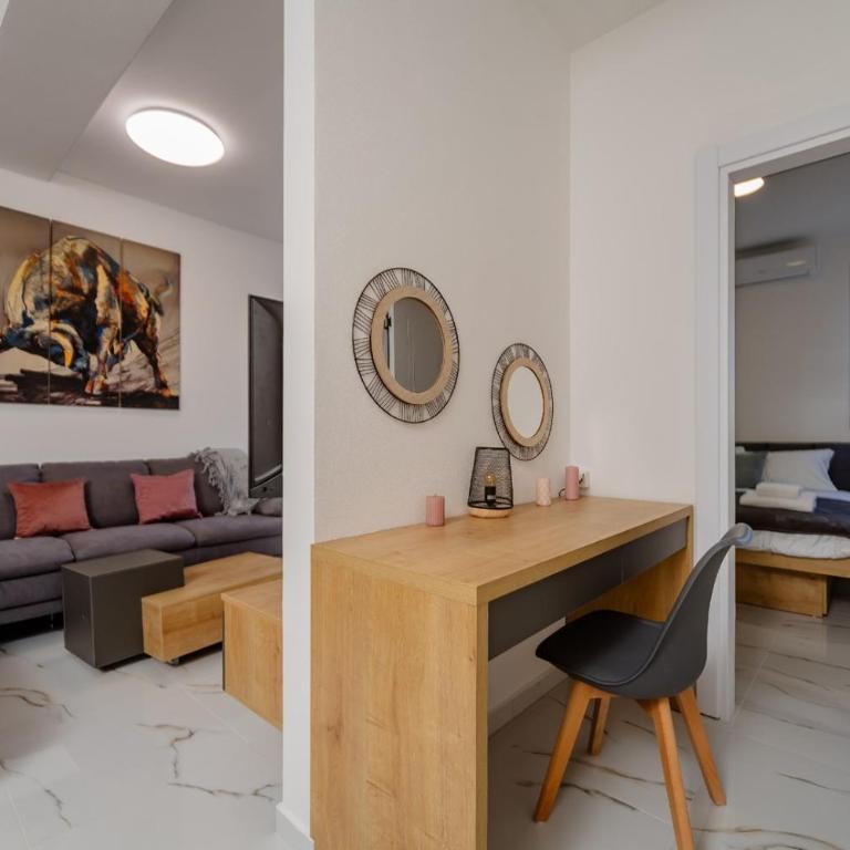 Aurora Apartments with Pool - Two-Bedroom Apartment - 23