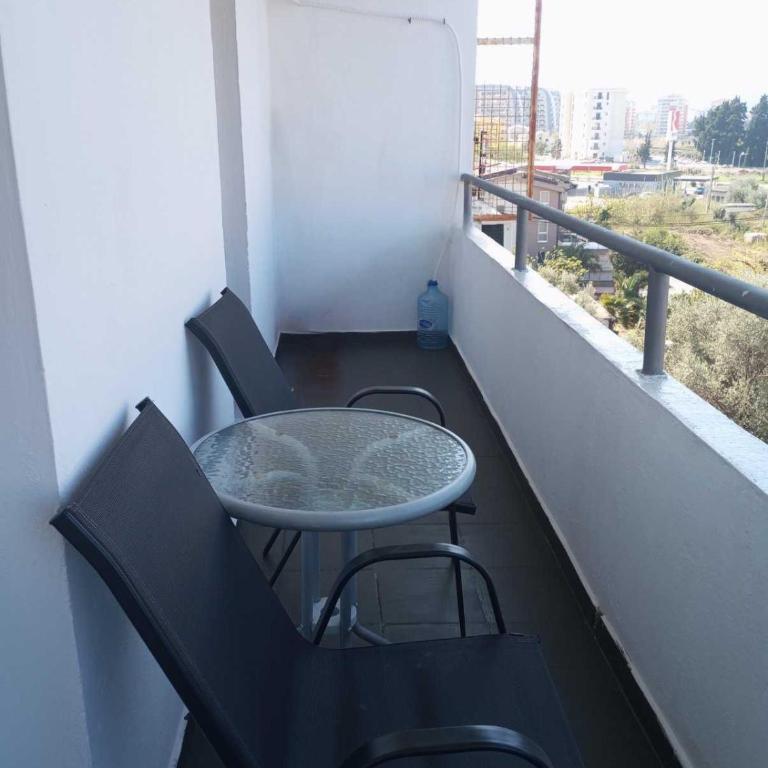 Coastal View Apartment - One-Bedroom Apartment - 5