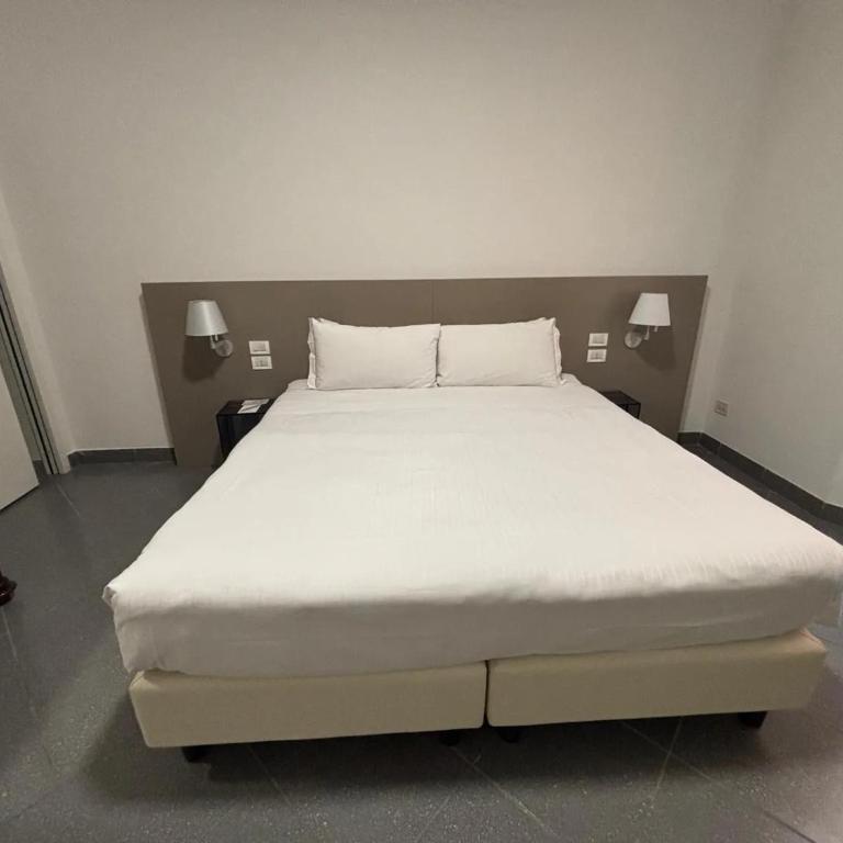 Phi Hotel Bologna - Classic Apartment - Dependance - 2