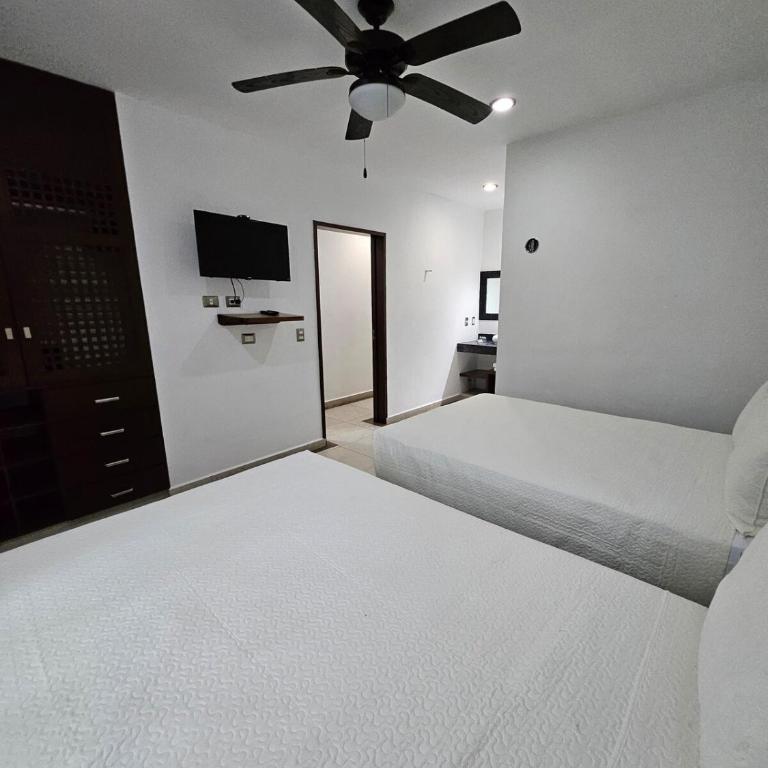 Live the Beach Life Luxury, Location and Total Comfort - Two-Bedroom Apartment - 32