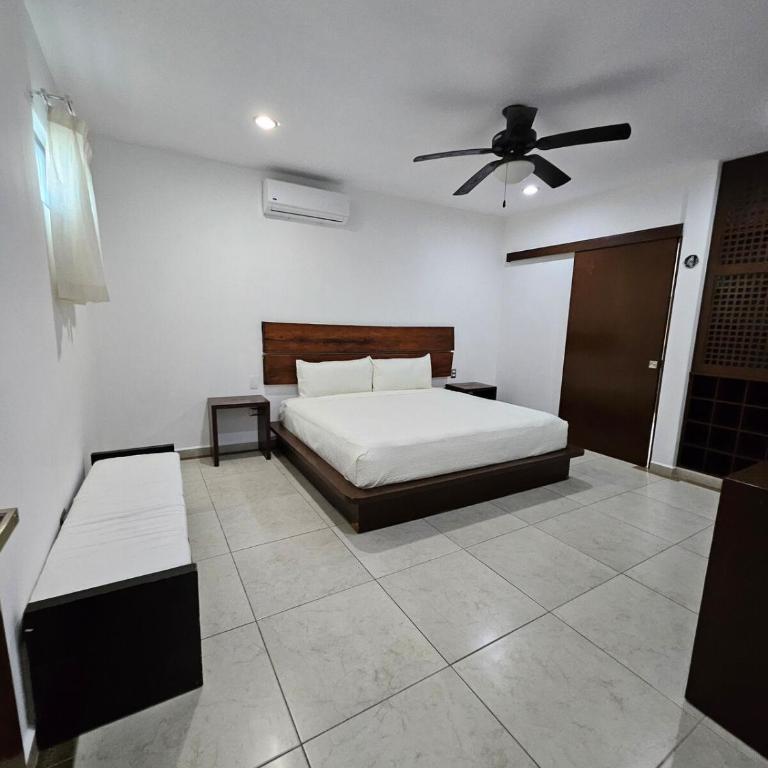 Live the Beach Life Luxury, Location and Total Comfort - Two-Bedroom Apartment - 25