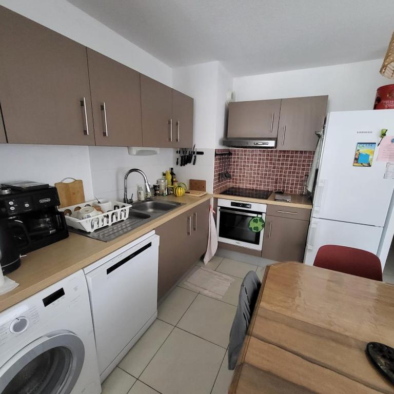 Appartement du port - Two-Bedroom Apartment - 9