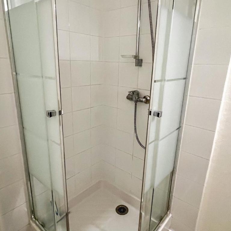 AC - Hypercenter - Close to Place Pie - Appartement 1 Chambre - 27