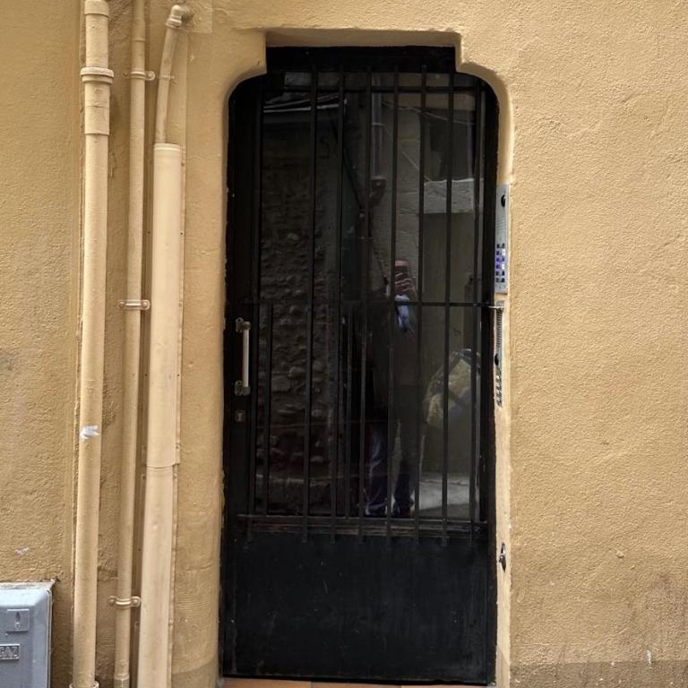 Charming flat, fully equipped, air conditioning, beach only 300m - LA LOGE - Appartement 1 Chambre - Vue sur Ville - 61