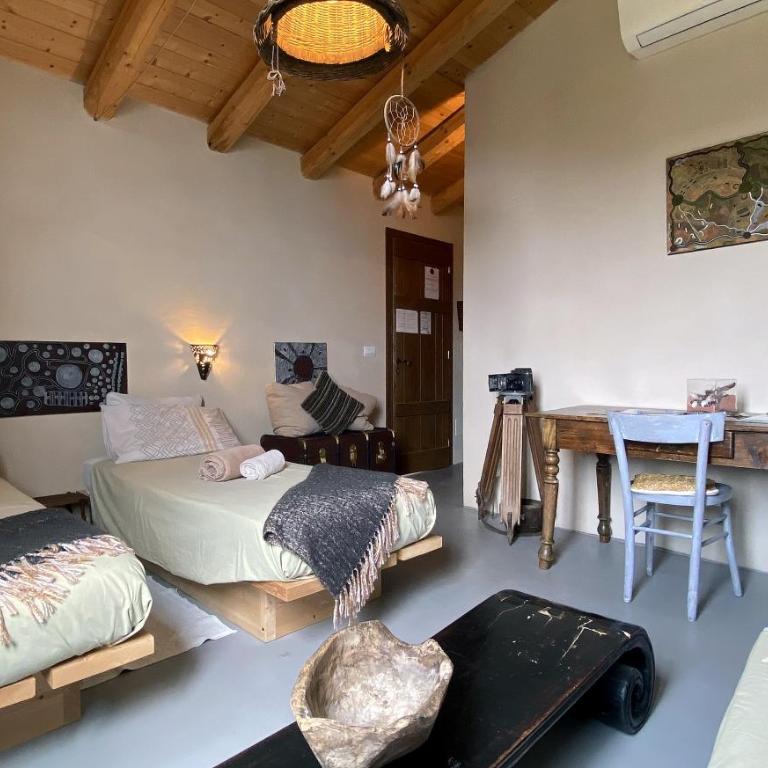 Agrilunassa Eco GuestHouse and Cottage - Camera Matrimoniale/Doppia con Letti Singoli - 1