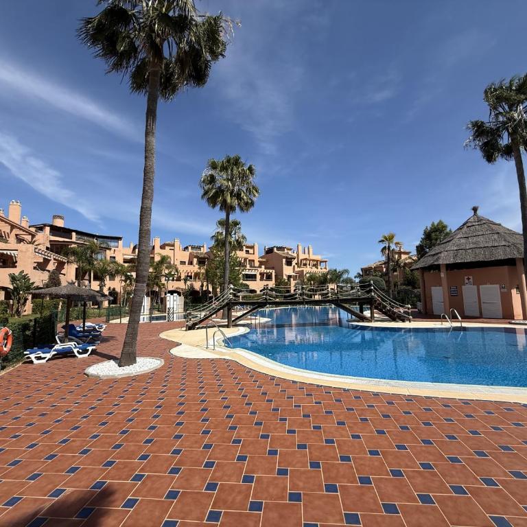 Modern 2 bedroom apartment - Hacienda Del Sol - Apartamento Deluxe de 2 dormitorios con vistas al jardín - 1