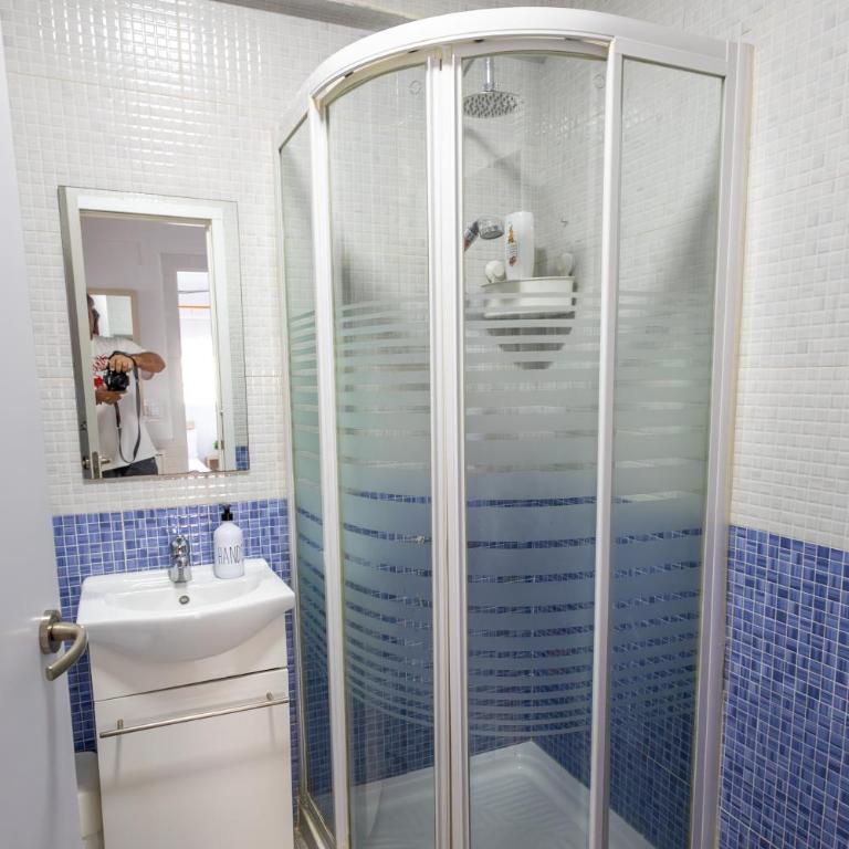 C&C Habitaciones Privadas con Uso Exclusivo Cerca de la Playa - Appartement 3 Chambres - 17