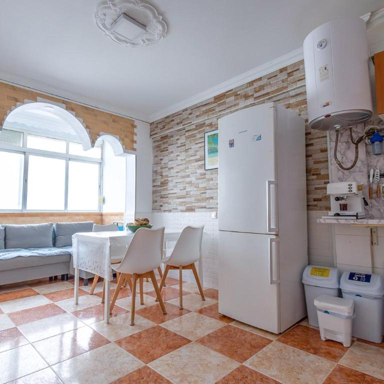 C&C Habitaciones Privadas con Uso Exclusivo Cerca de la Playa - Appartement 3 Chambres - 1