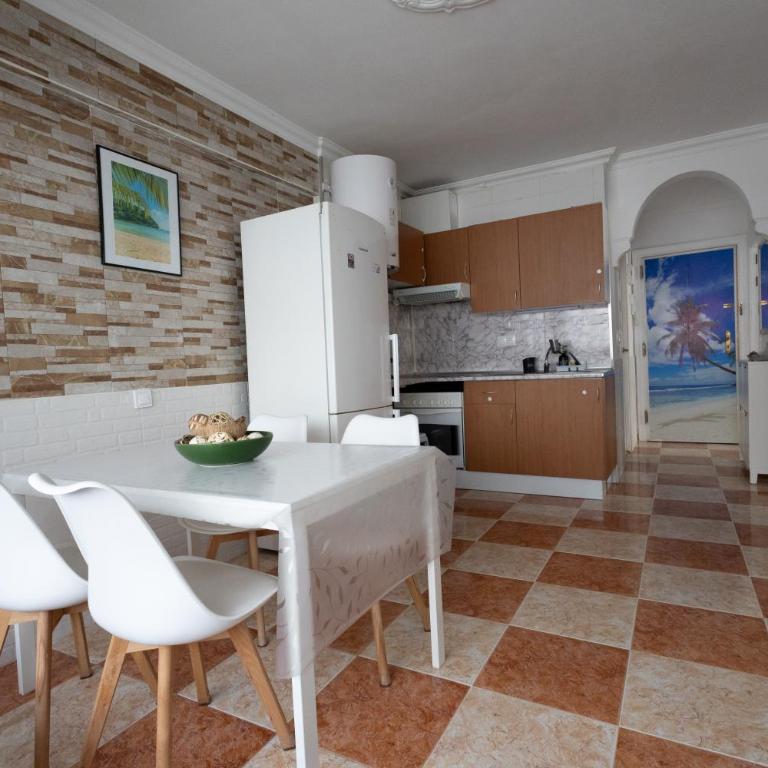 C&C Habitaciones Privadas con Uso Exclusivo Cerca de la Playa - Appartement 3 Chambres - 25
