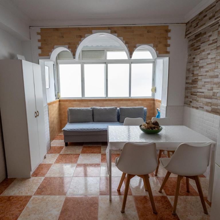 C&C Habitaciones Privadas con Uso Exclusivo Cerca de la Playa - Appartement 3 Chambres - 26