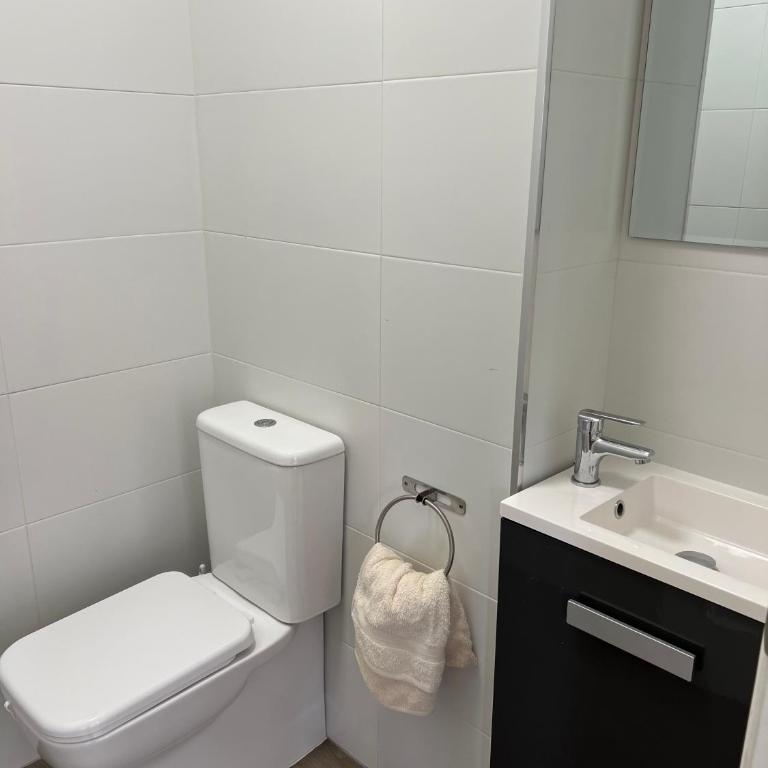 Piso Playa Sanxenxo - Apartamento de 3 dormitorios con balcón - 7