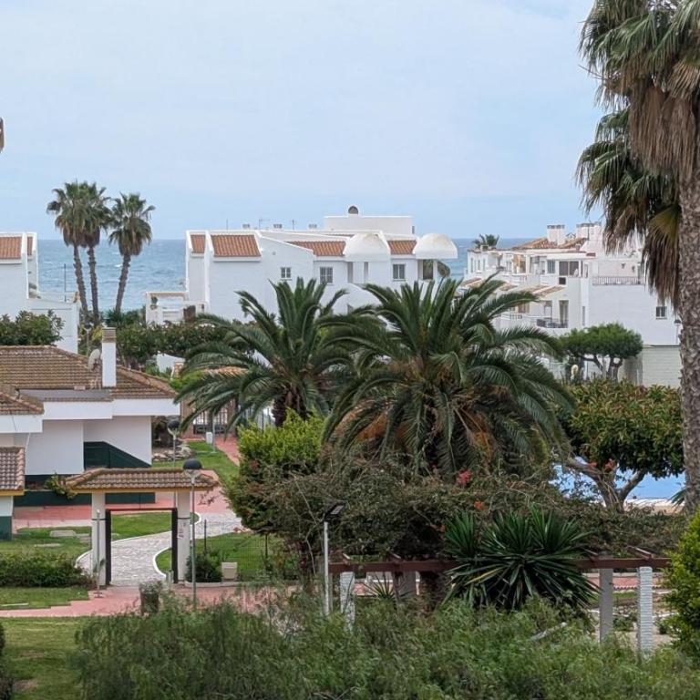 Apartamento en Urbanización Privada con Piscina en Primera Linea de Playa - Apartamento de 1 dormitorio - 18