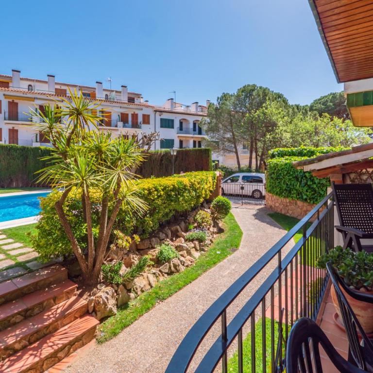 P-2 CALELLA DE PALAFRUGELL 4 PaX - Two-Bedroom Apartment - 8