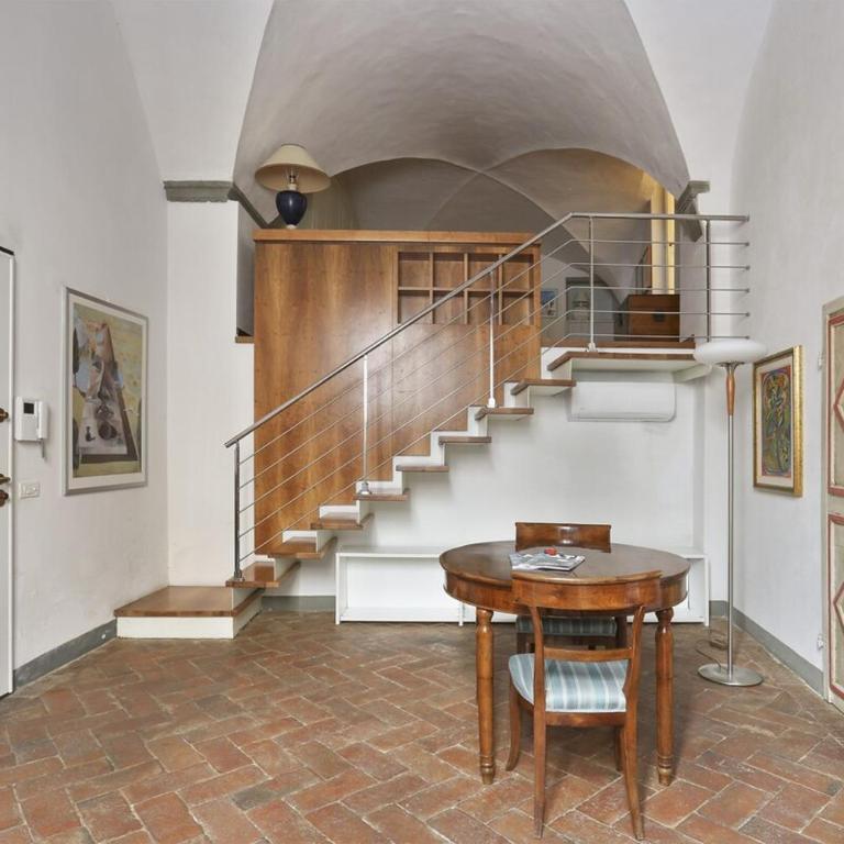 Historic Loft in the Heart of Florence - Two-Bedroom Loft Apartment - 22