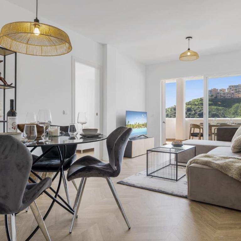 ViVi Homes - Rosa - Apartamento de 2 dormitorios con vistas a la montaña - 3