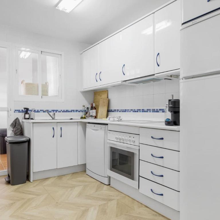 ViVi Homes - Rosa - Apartamento de 2 dormitorios con vistas a la montaña - 13