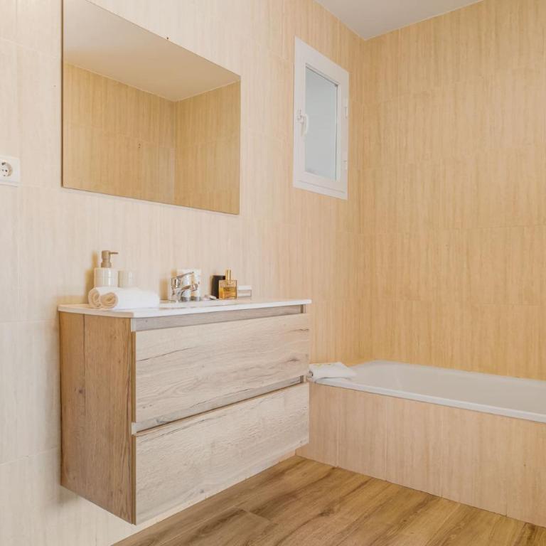 ViVi Homes - Rosa - Apartamento de 2 dormitorios con vistas a la montaña - 19