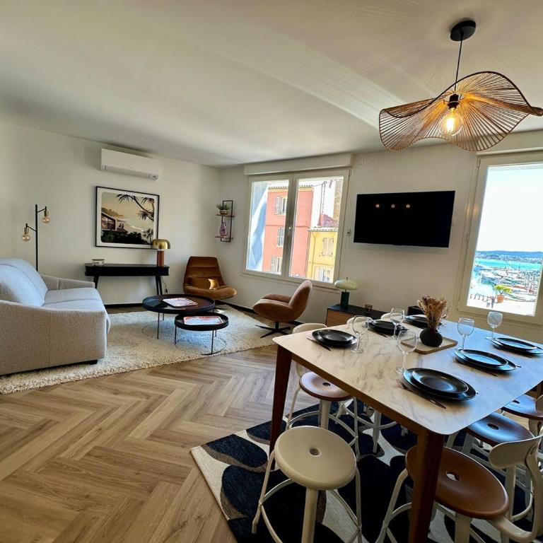 LeBellevue Vue exceptionnelle - port de Sanary - Appartement 3 Chambres - 14