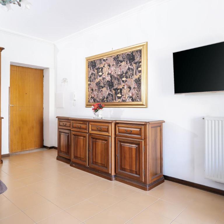Casa Lillibett - Two-Bedroom Apartment with Balcony - 9
