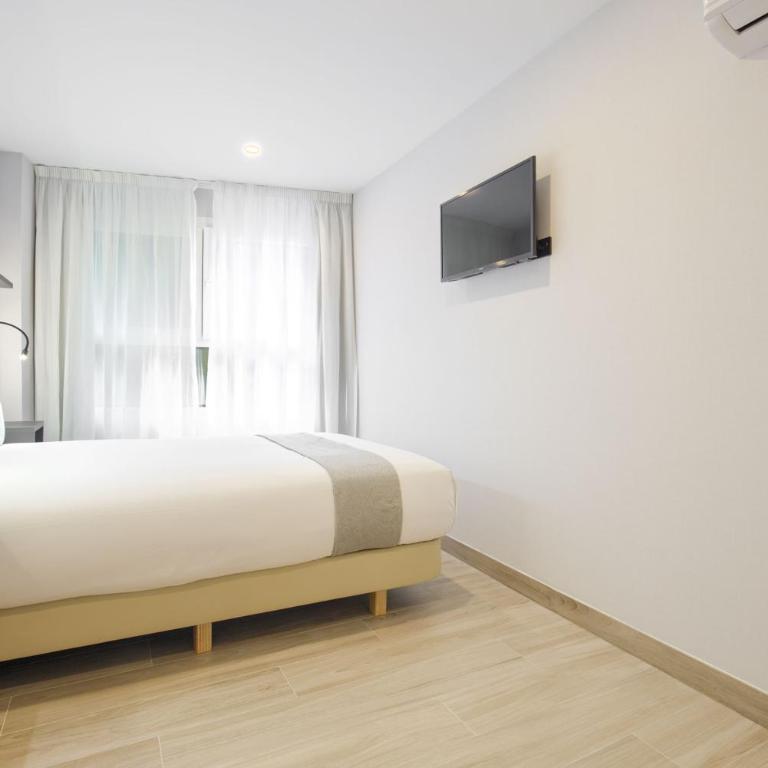 Dobo Madrid SB20 - Standard Double Room - 5