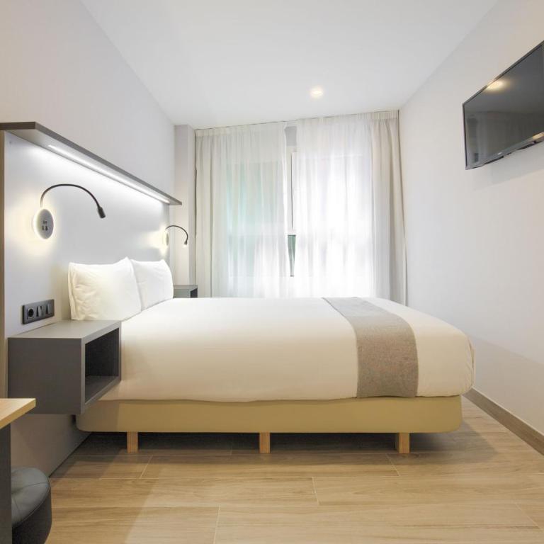 Dobo Madrid SB20 - Standard Double Room - 4