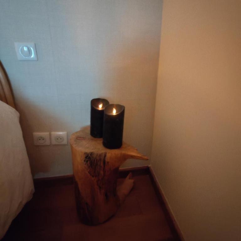 chambre d'hote de charme "Villa les Iris" proche centre ville - Chambre Double avec Salle de Bains Privative - 8