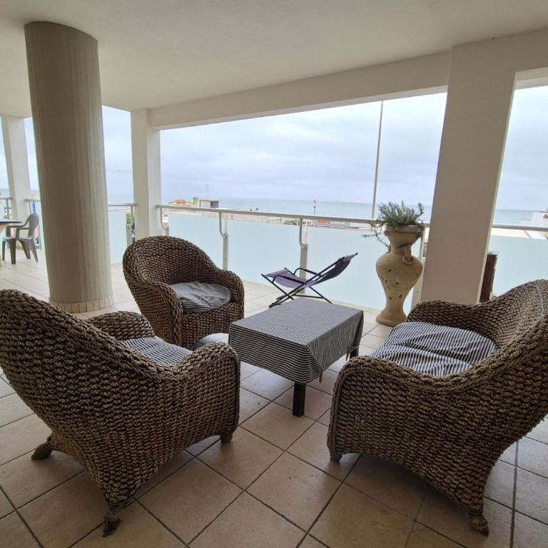 Seaside Residence - Two-Bedroom Apartment - 1