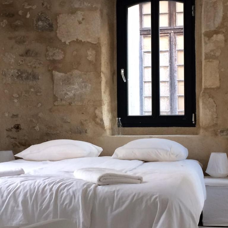 Maison exceptionnelle au coeur de Gordes avec piscine privée et vue panoramique - Casa con 5 Camere da Letto - 35