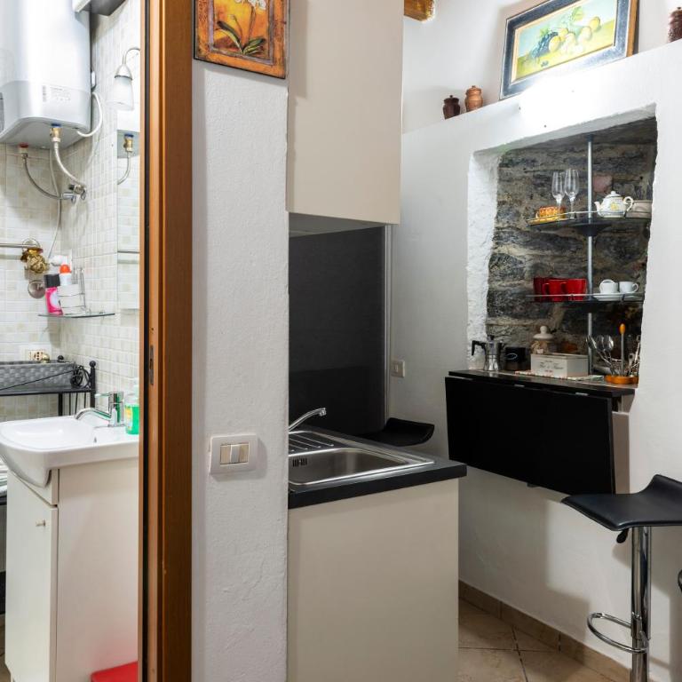 Monolocale Borgo Como Lake - One-Bedroom Apartment - 6