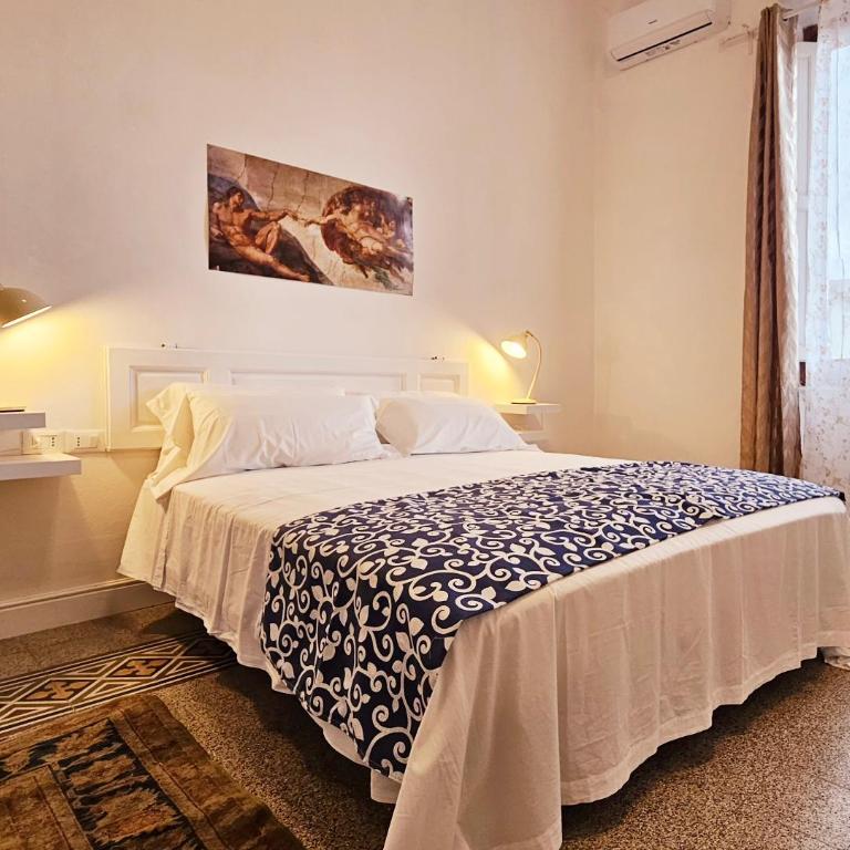 Venere SuperCentral B&B - Camera King Deluxe - 1