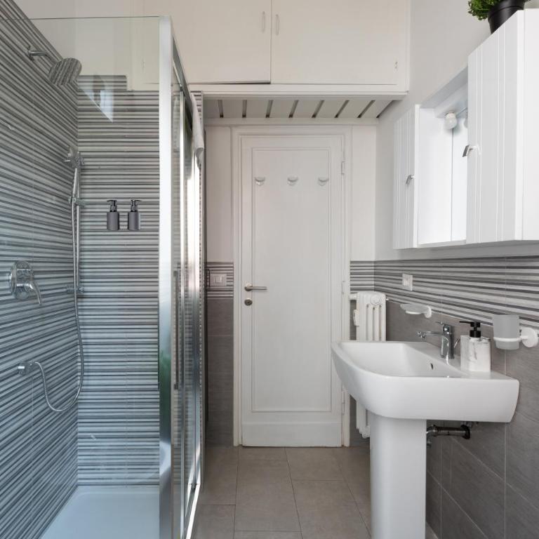 Dream House Re di Roma - 50mt to Metro Station, central position, 4pax, 2bdr - Appartamento con 2 Camere da Letto - 27