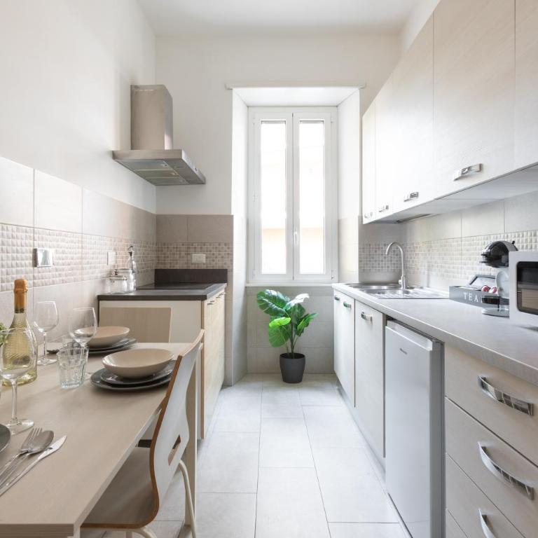 Dream House Re di Roma - 50mt to Metro Station, central position, 4pax, 2bdr - Appartamento con 2 Camere da Letto - 3