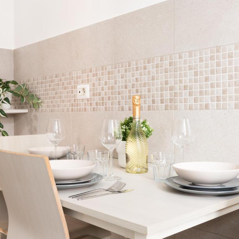 Dream House Re di Roma - 50mt to Metro Station, central position, 4pax, 2bdr - Appartamento con 2 Camere da Letto - 24