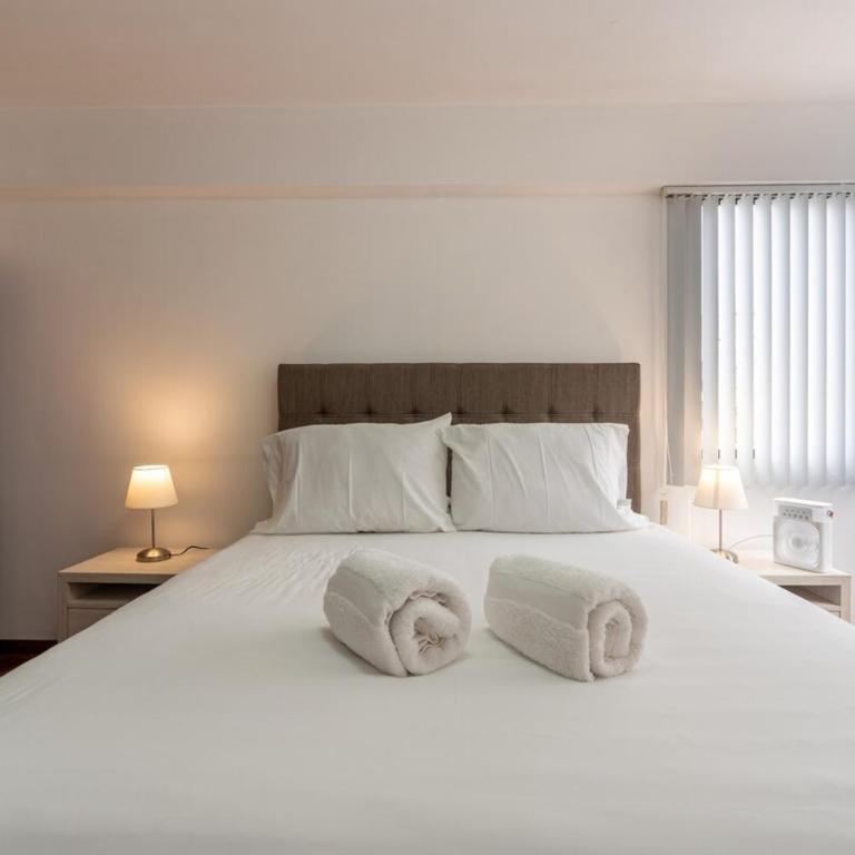 Stylish La Paz Apartment by Geko - Three-Bedroom Apartment - 20
