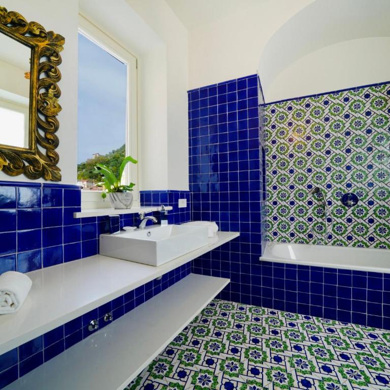 Villa Gialisa - Deluxe Double or Twin Room with Garden View - 3