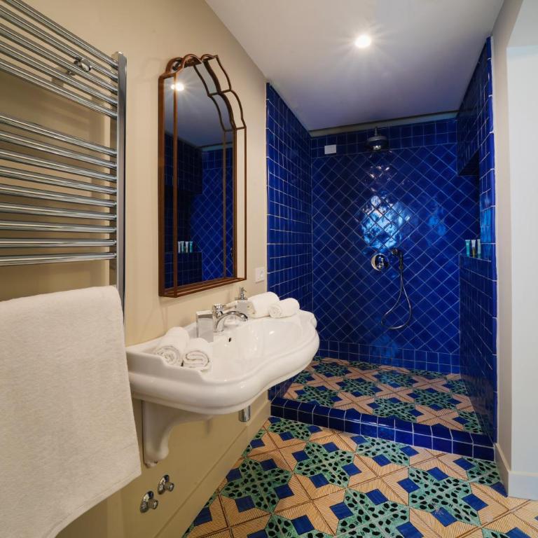 Villa Gialisa - Deluxe Double or Twin Room with Garden View - 9